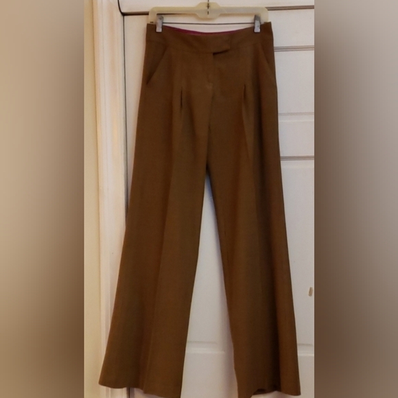 Diane Von Furstenberg Pants - Diane von Furstenberg Tan Pants Size 2